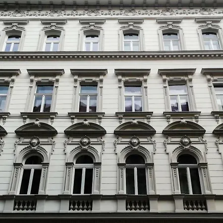 Stylish Sweethome Budapest